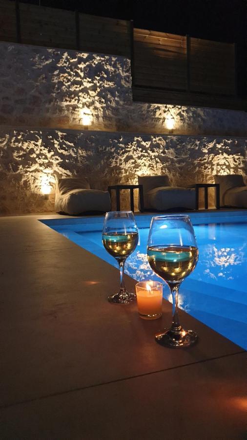 Nemesis Luxury Villas Apolpaina Экстерьер фото